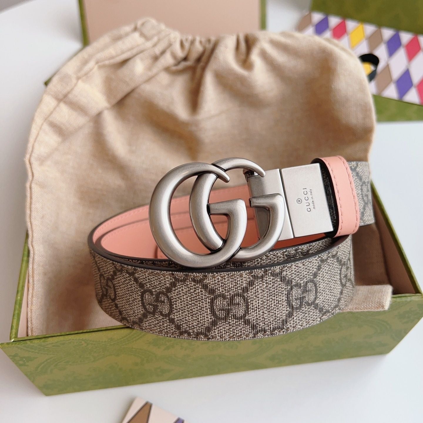 Double-Sided Use Two Tone Color Gucci GG Buckle Genuine Leather Belt   ITEM NO.: HF-BT015