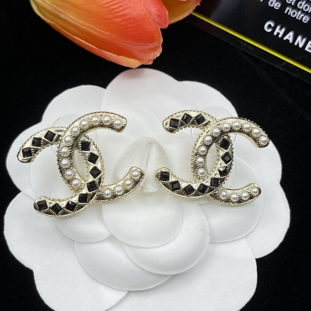 Multi-Styles Chanel CC Pearl Earrings ITEM NO.: HF-JL046