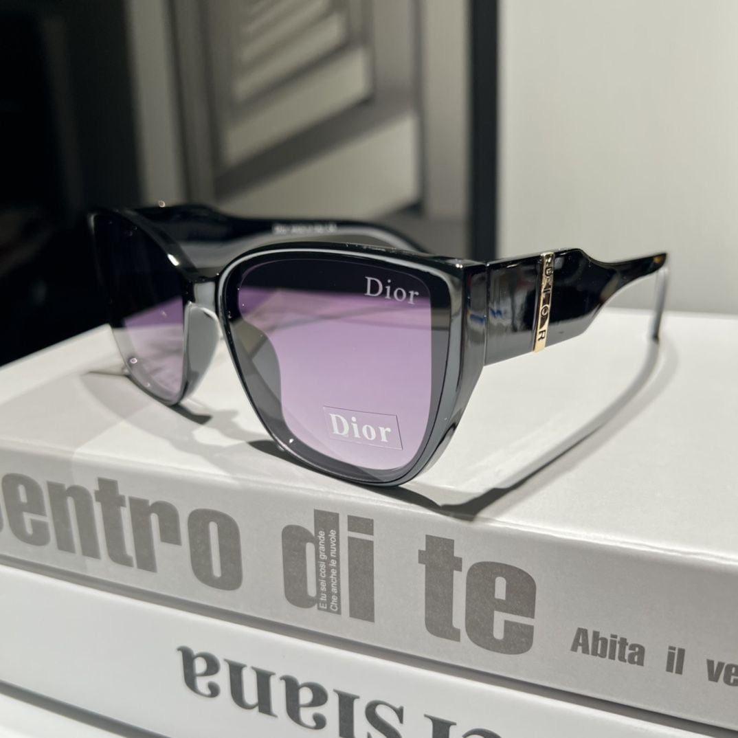 Cool Look Dior Sunglasses ITEM NO.: HF-SG023