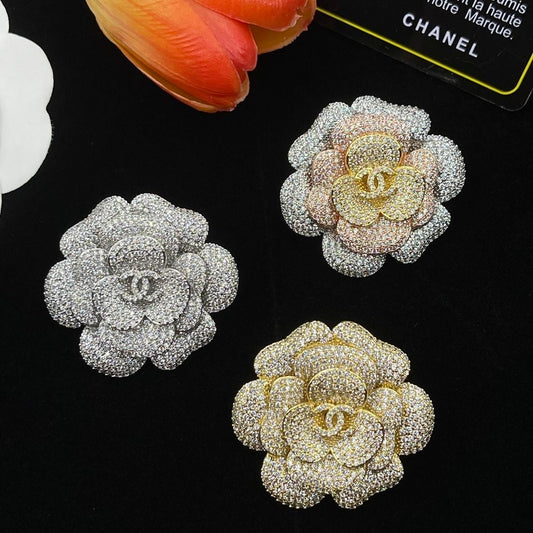 Flower Styles Chanel CC Breastpin   ITEM NO.: HF-JL002