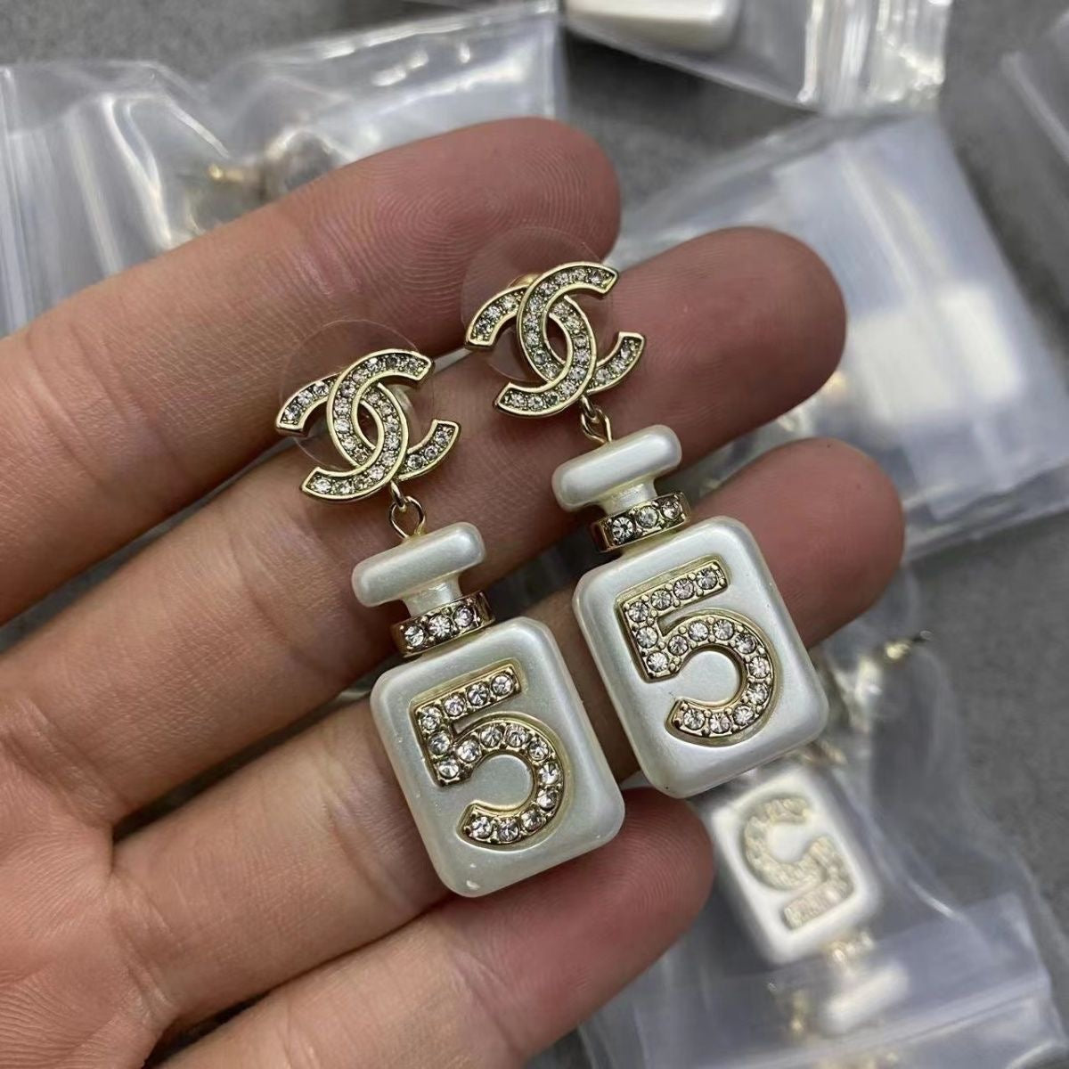 Multi-Styles Chanel CC Pearl Earrings ITEM NO.: HF-JL046