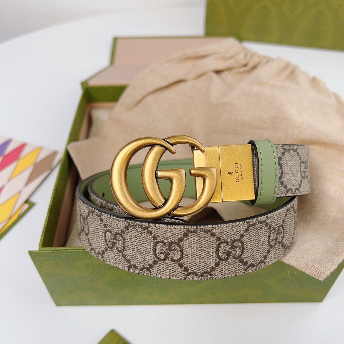 Double-Sided Use Two Tone Color Gucci GG Buckle Genuine Leather Belt   ITEM NO.: HF-BT015