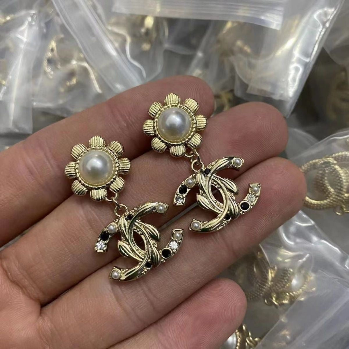 Multi-Styles Chanel CC Pearl Earrings ITEM NO.: HF-JL046