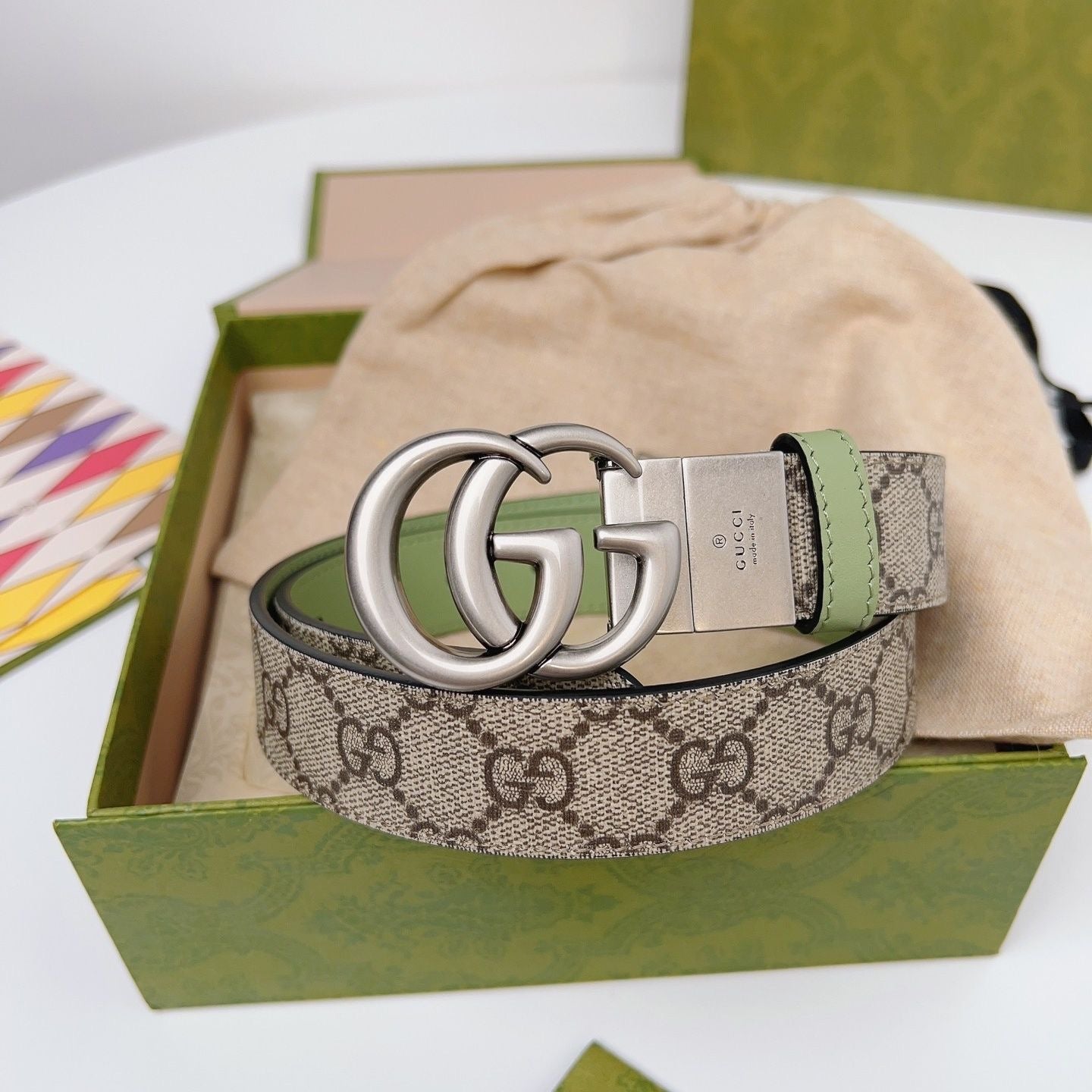 Double-Sided Use Two Tone Color Gucci GG Buckle Genuine Leather Belt   ITEM NO.: HF-BT015