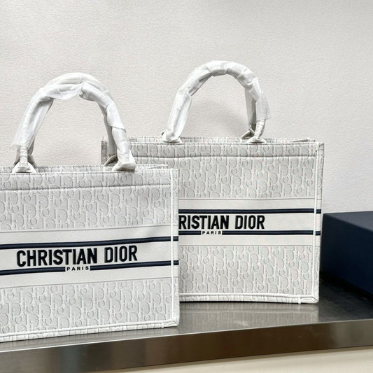 Christian Dior Jacquard Shoulder Bag Handbag Tote Shopping Bag Item NO.: HF-BG009