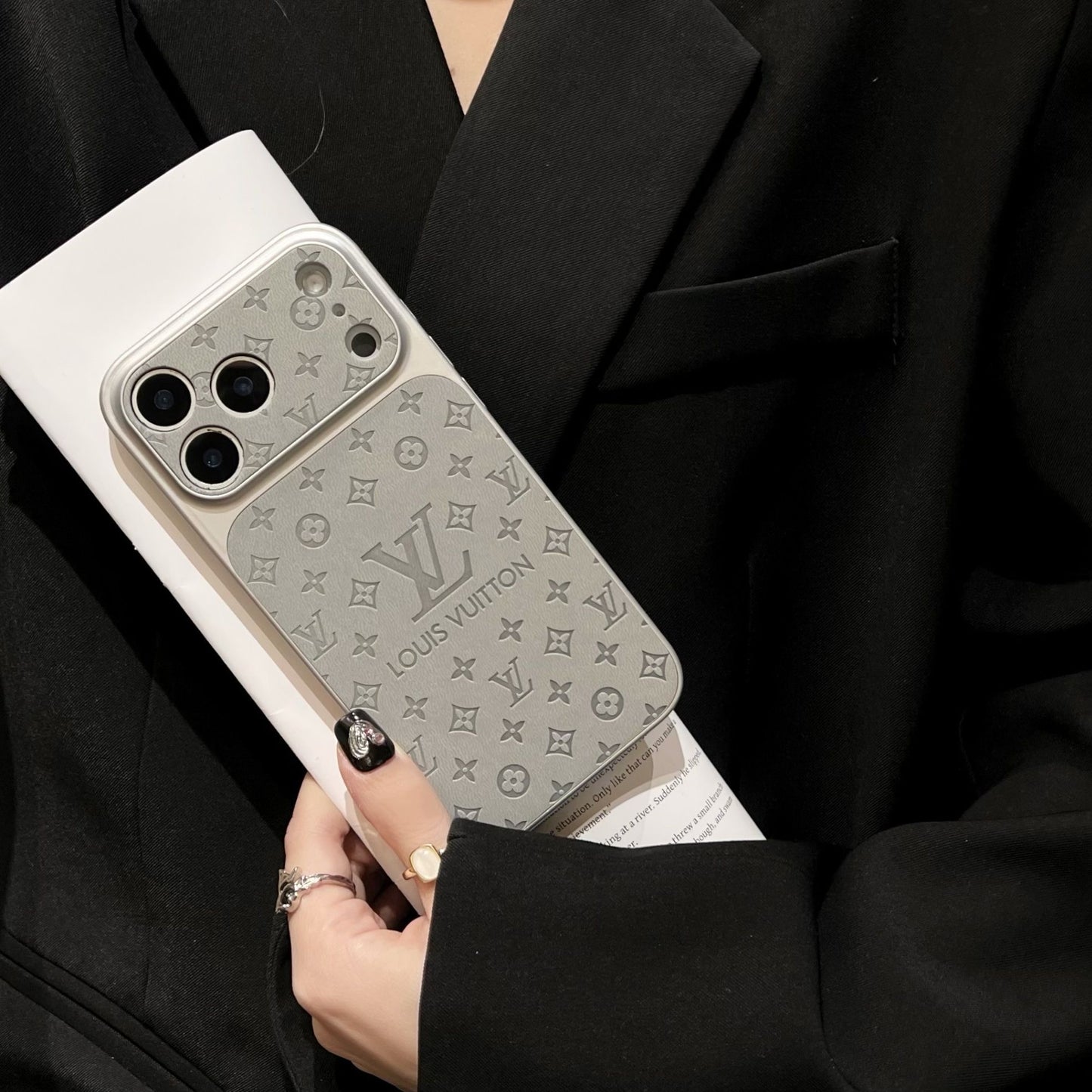 Fashionable Mutiple Colors LV I Phone Cases Item No.: HF-PC001