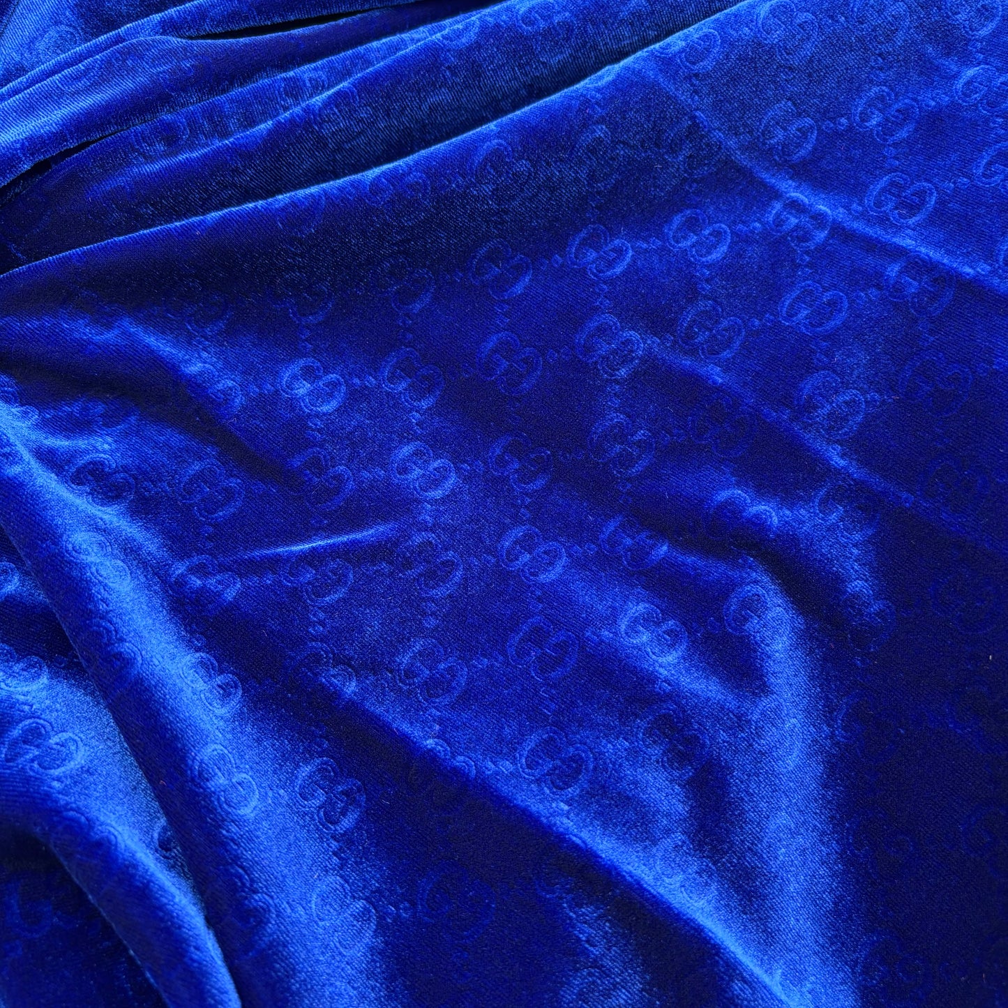 Mutiple Colors Designer Gucci Logo Embossed Luxury Shinning Velvet Fabrics NO.: GG-F045