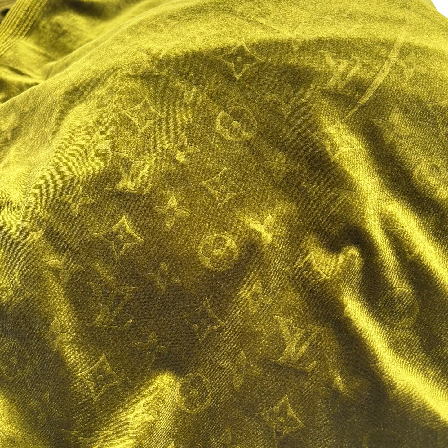 Mutiple Colors Designer LV Logo Embossed Luxury Shinning Velvet Fabrics NO.: LV-F140