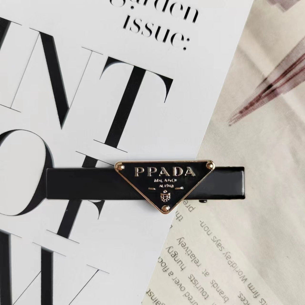 Prada Black Hair Pins ITEM NO.: HF-HD001