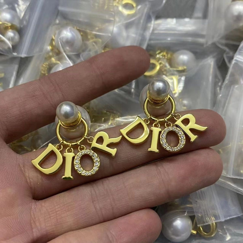 Christian Dior Fancy Words Earrings   ITEM NO.: HF-JL045