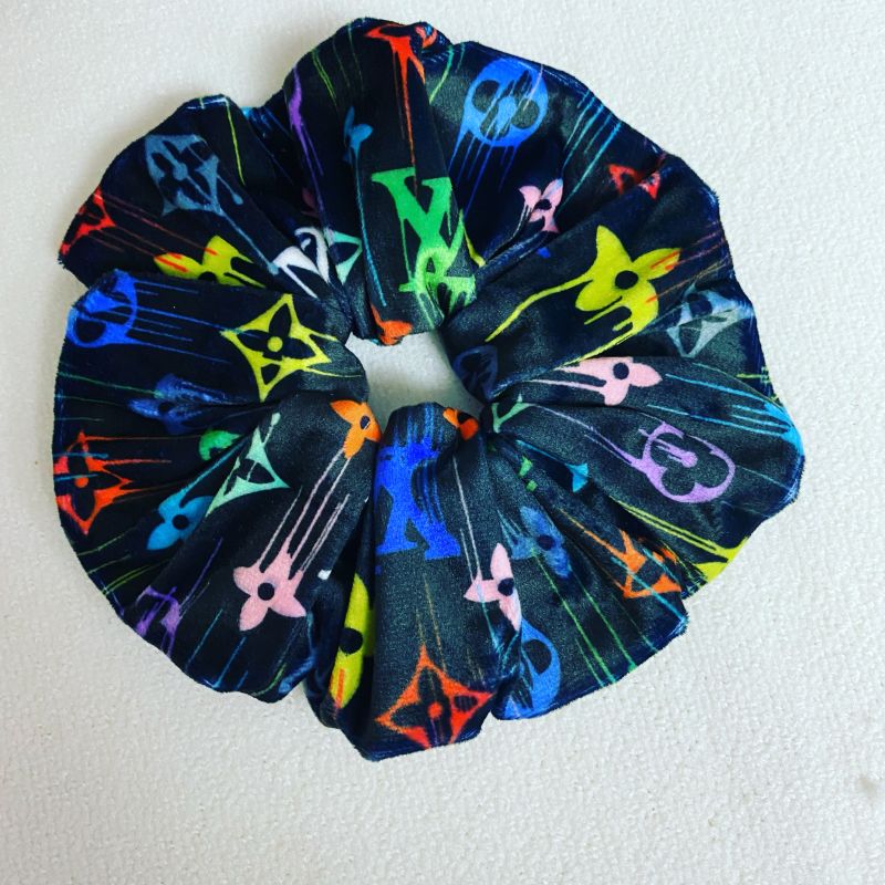 Custom LV design print hair scrunchies  ITEM NO.: HF-HD031