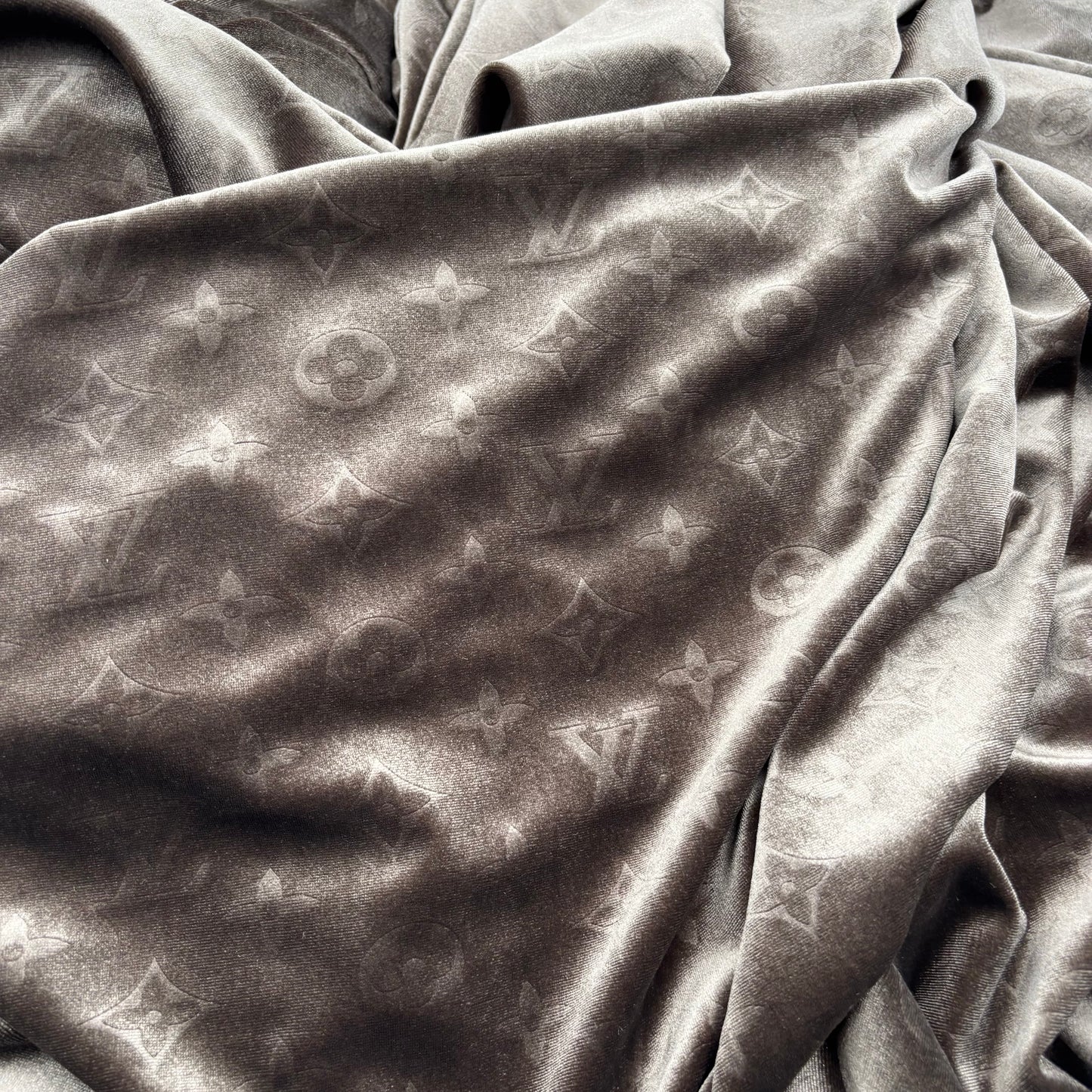 Mutiple Colors Designer LV Logo Embossed Luxury Shinning Velvet Fabrics NO.: LV-F140