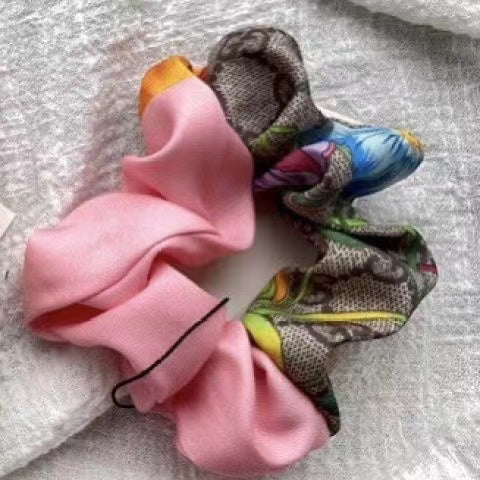 Gucci Floral Print Headband & Scrunchy Pair ITEM NO.: HF-HD012