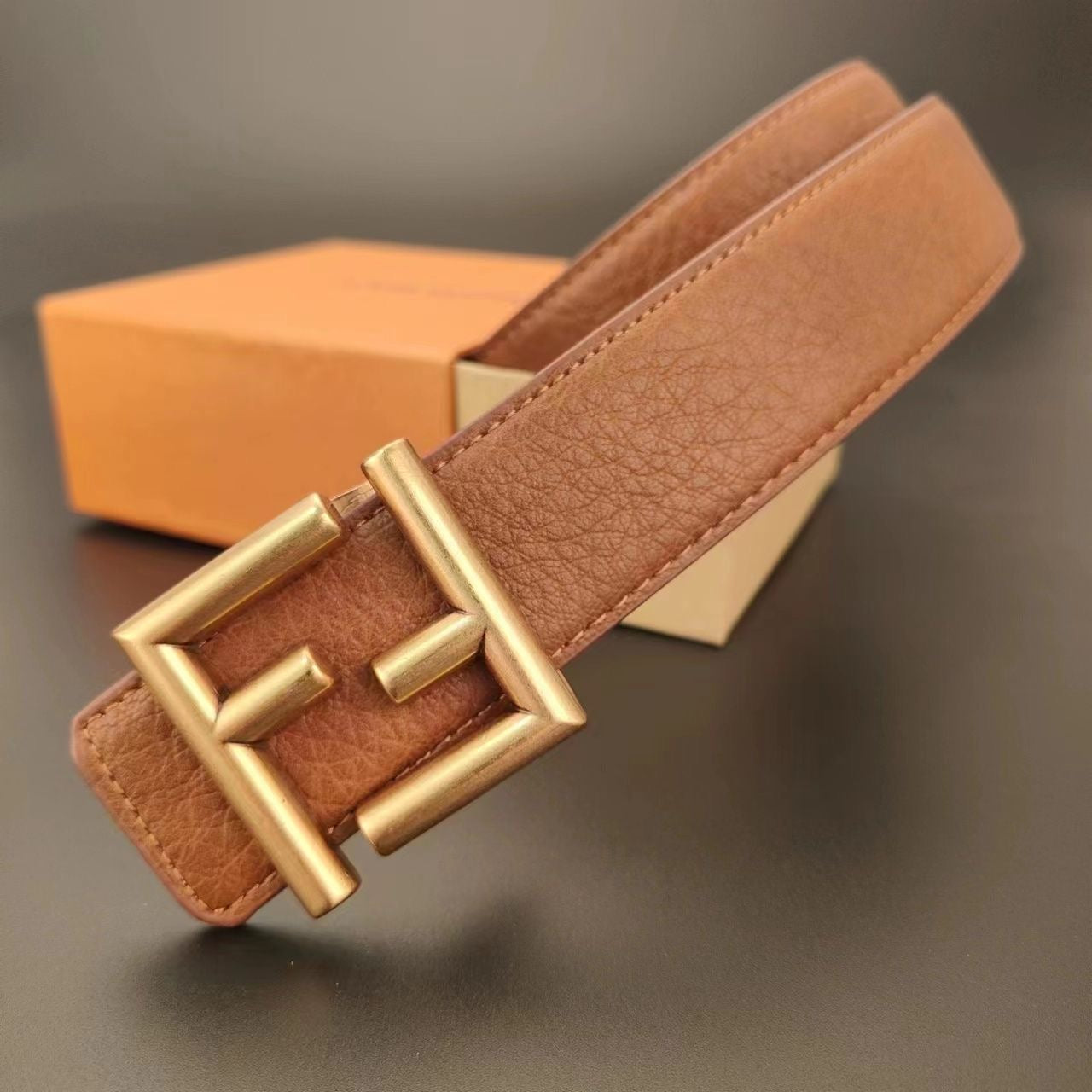 Selected Quality Simple Fendi FF Buckle Leather Belt    ITEM NO.: HF-BT031