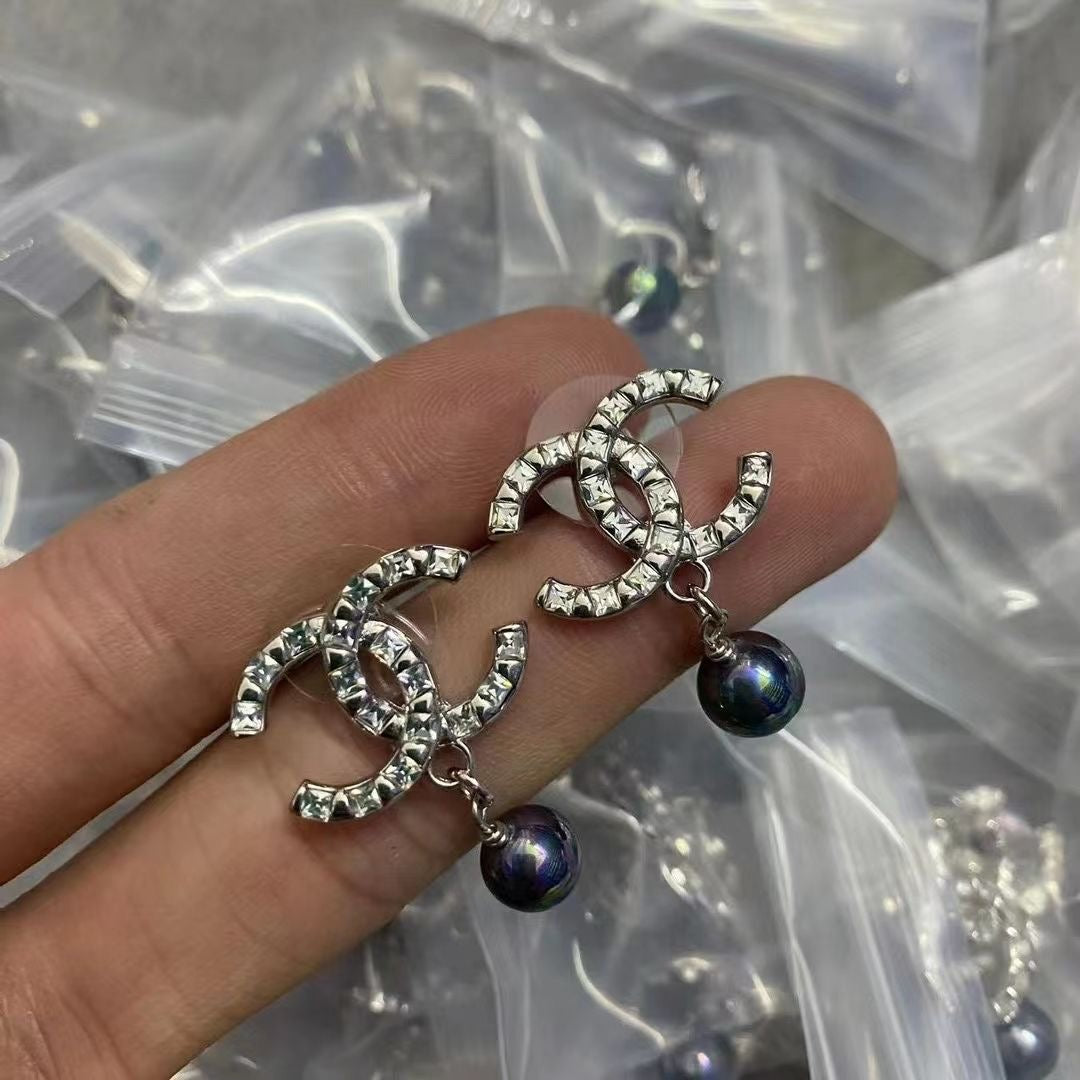 Fifteen Different Styles Chanel CC Earrings & Ear Studs   ITEM NO.: HF-JL004