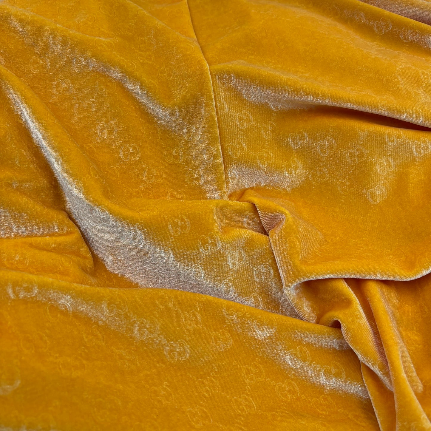 Mutiple Colors Designer Gucci Logo Embossed Luxury Shinning Velvet Fabrics NO.: GG-F045