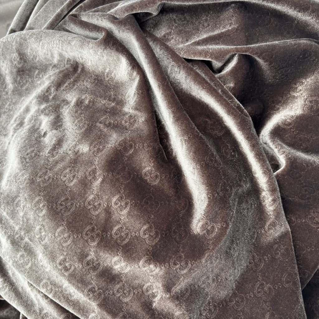 Mutiple Colors Designer Gucci Logo Embossed Luxury Shinning Velvet Fabrics NO.: GG-F048