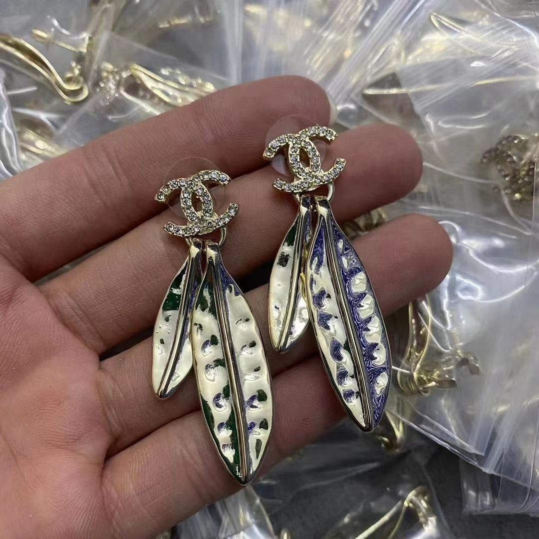 Fifteen Different Styles Chanel CC Earrings & Ear Studs   ITEM NO.: HF-JL004