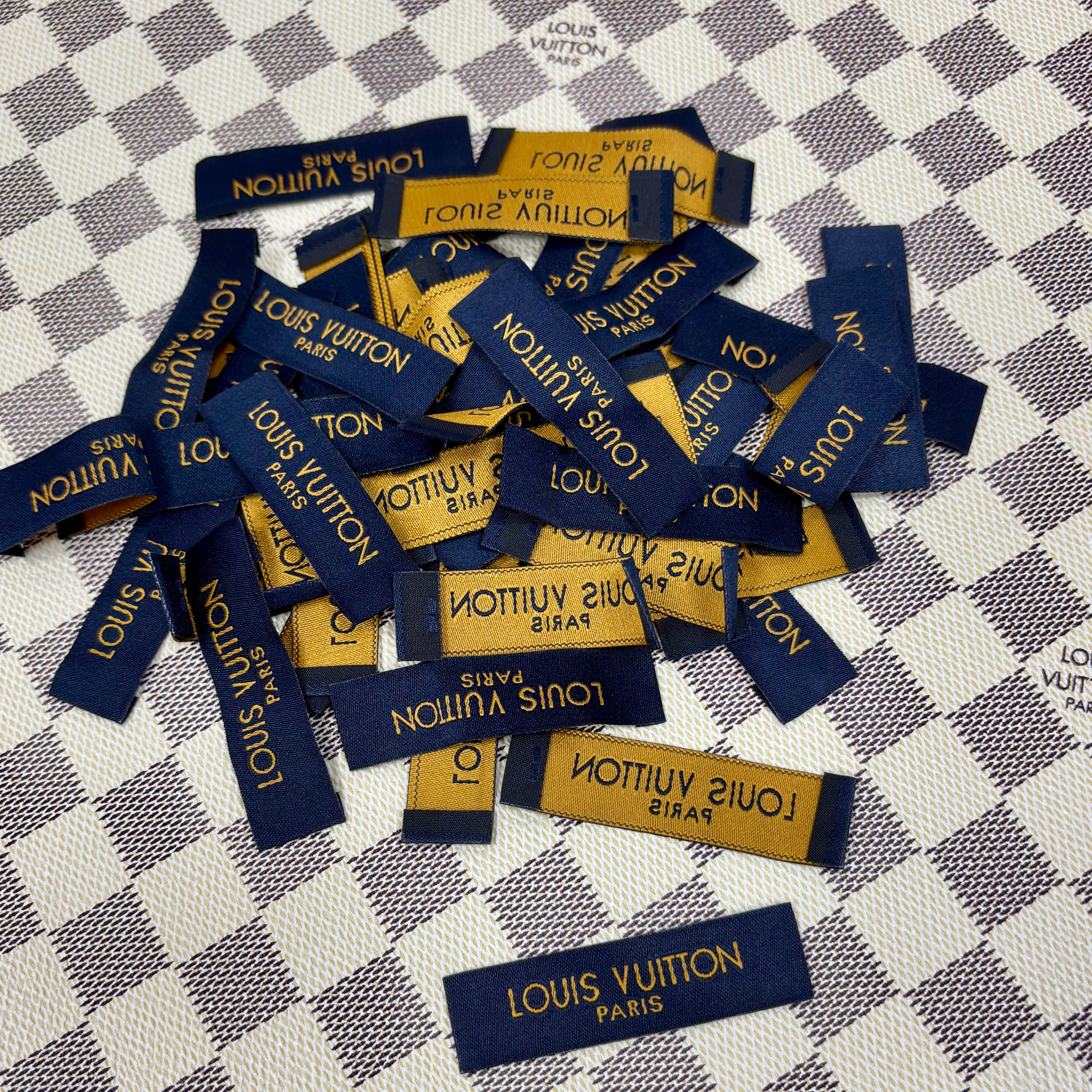 Louis Vuitton small size Label Tags Item NO.: ACC-014