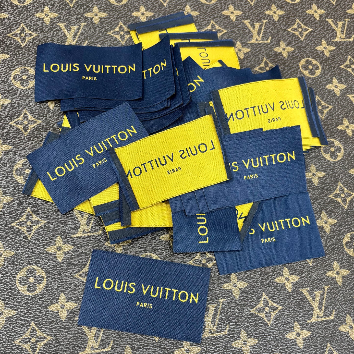 Louis Vuitton big size Label Tags Item NO.: ACC-016