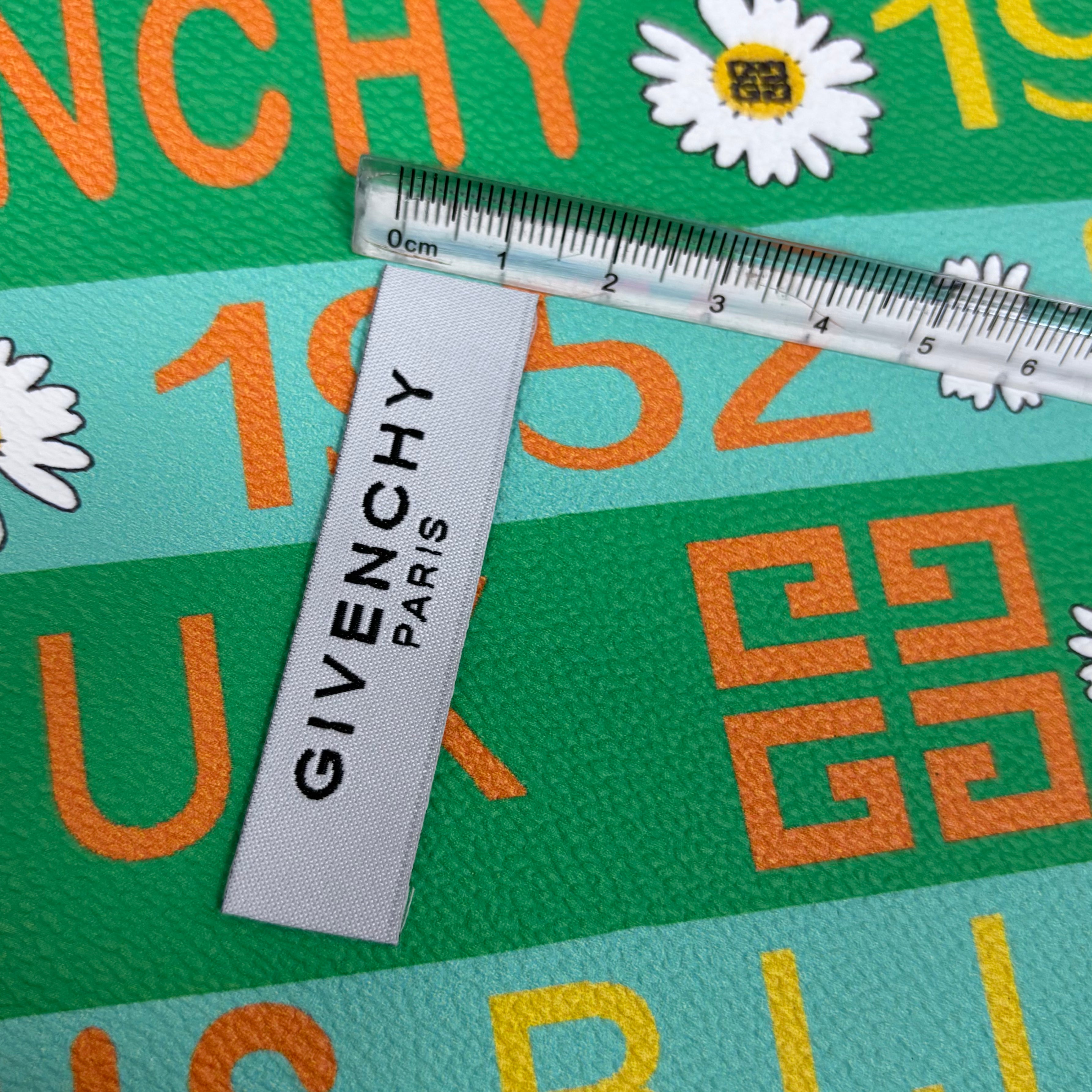 Givenchy Label Tags Item NO.: ACC-010