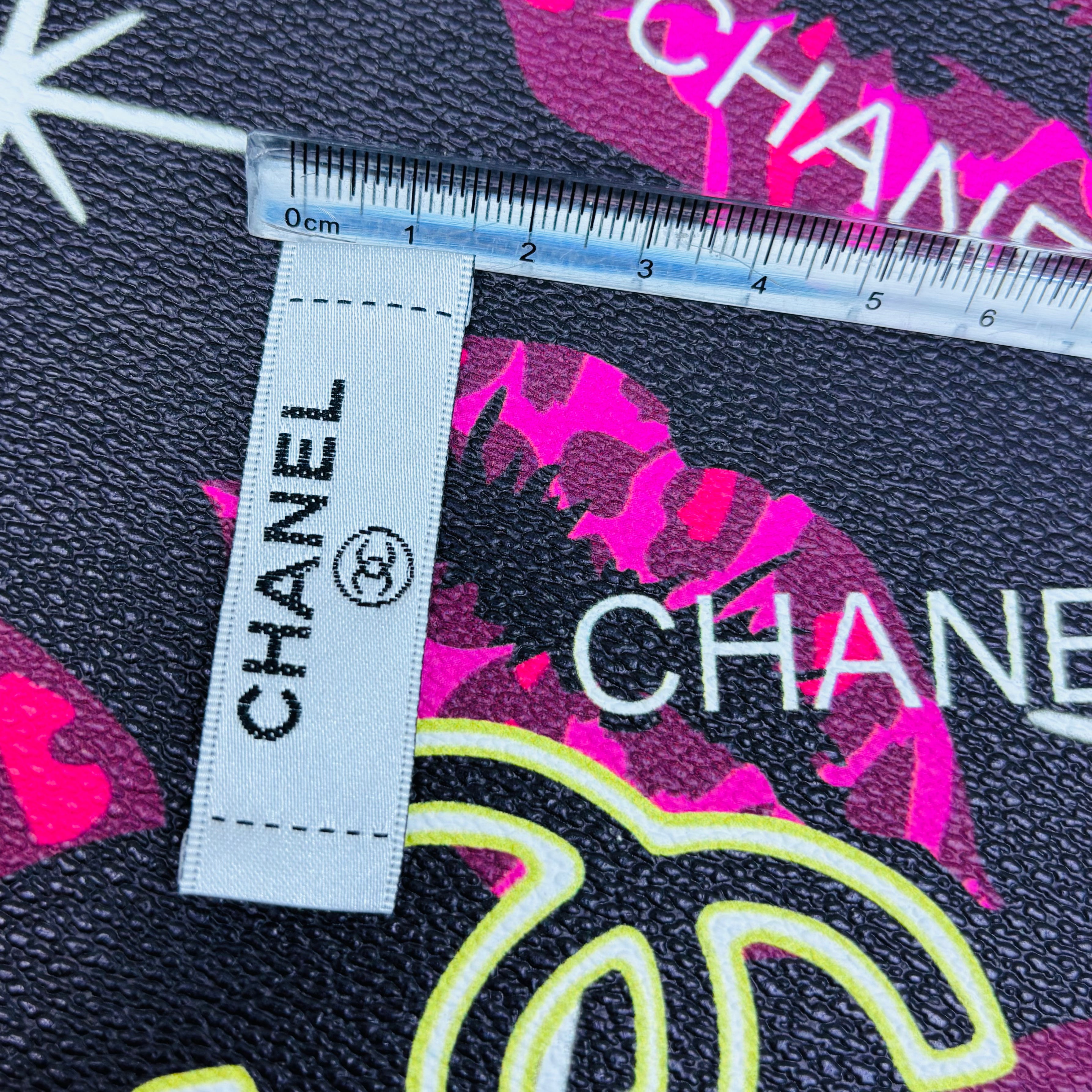 White Chanel Label Tags Item NO.: ACC-008