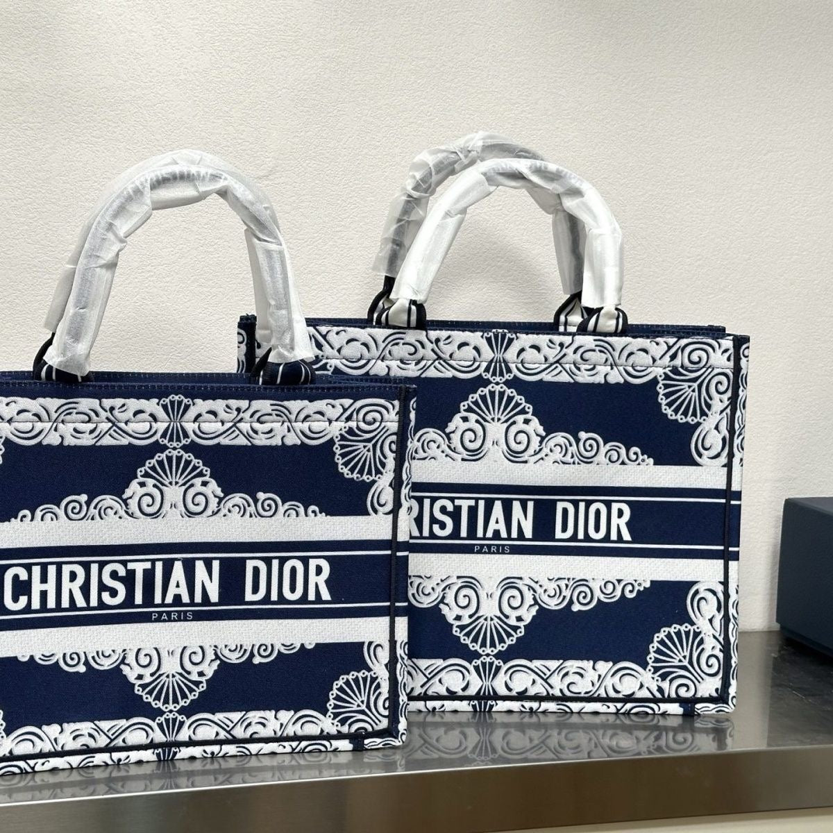 Christian Dior Jacquard Shoulder Bag Handbag Tote Shopping Bag Item NO.: HF-BG021