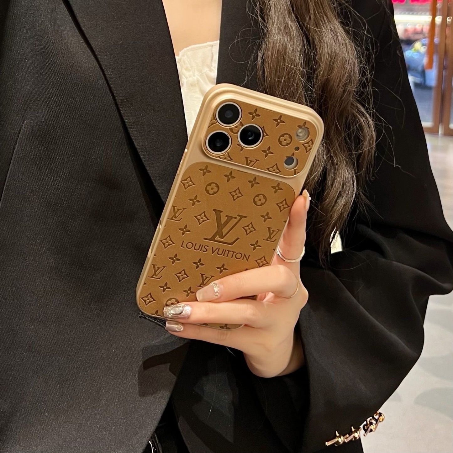 Fashionable Mutiple Colors LV  I Phone Cases Item No.: HF-PC001