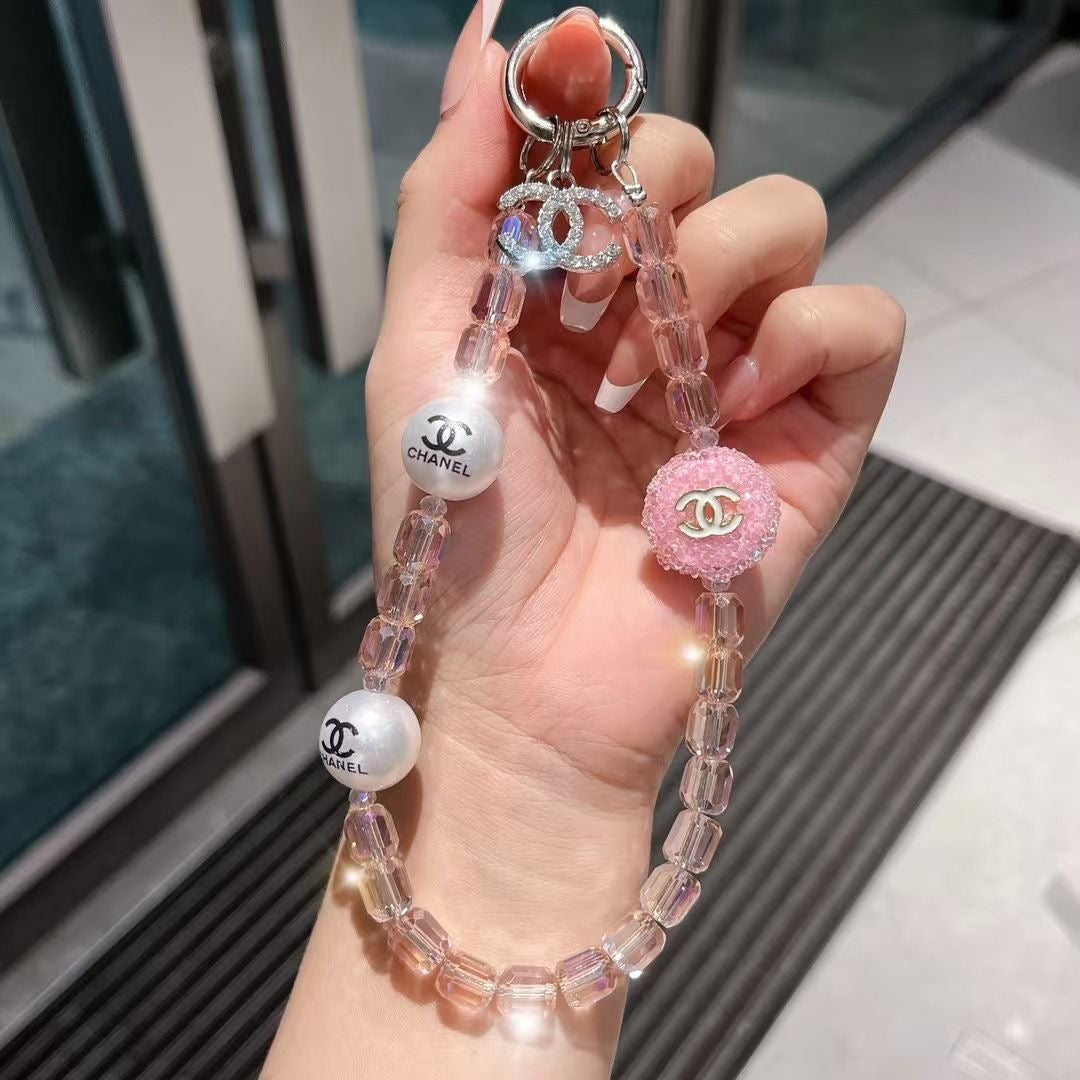 CC Light Luxury Rhinestone Phone Pendant Item NO.:HF-KC004