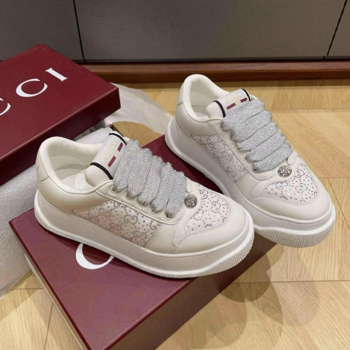 GG Women's Platform Hidden Wedge Distressed Chunky Sneakers Item NO.:HF-SE001