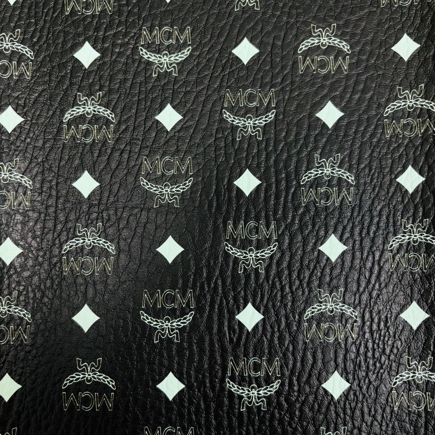 Premium Quality Leather Design Pattern NO. : MCM-013